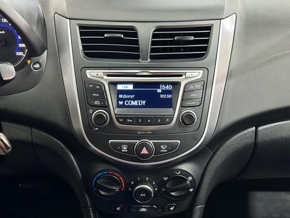Hyundai Solaris I Рестайлинг с пробегом 2016 года, цена 1 060 000 рублей, 119319 км, хэтчбек, Автокод Объявления