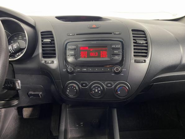 Kia Forte II Рестайлинг с пробегом 2016 года, цена 1 060 000 рублей, 133376 км, седан, Автокод Объявления