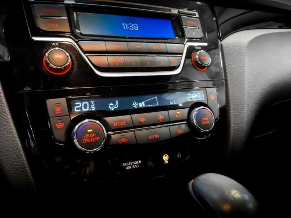 Nissan Qashqai II с пробегом 2017 года, цена 1 760 000 рублей, 59300 км, внедорожник, Автокод Объявления
