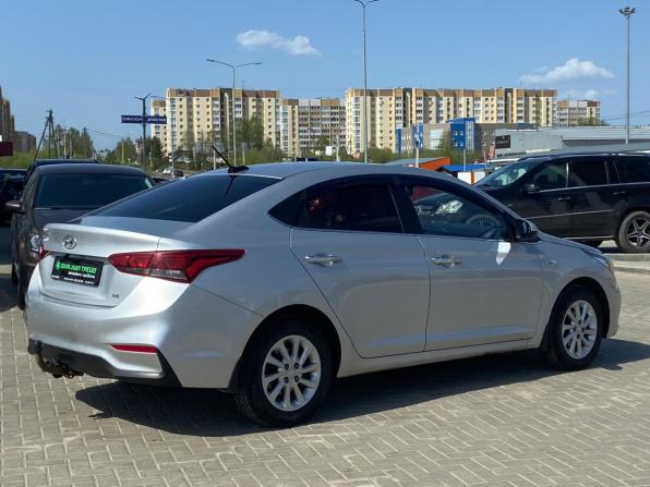Hyundai Solaris II с пробегом 2017 года, цена 1 250 000 рублей, 168457 км, седан, Автокод Объявления