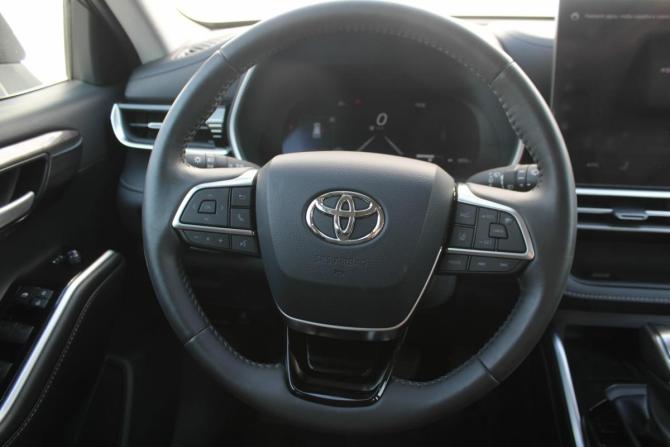 Toyota Highlander IV (XU70) с пробегом 2025 года, цена 5 090 000 рублей, 4000 км, внедорожник, Автокод Объявления