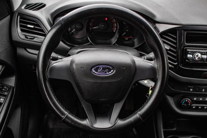 Lada (ВАЗ) Vesta I с пробегом 2020 года, цена 879 000 рублей, 63228 км, седан, Автокод Объявления