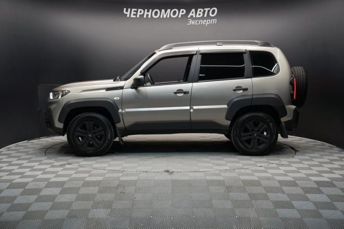 Lada (ВАЗ) Niva Travel I с пробегом 2022 года, цена 854 000 рублей, 98600 км, внедорожник, Автокод Объявления