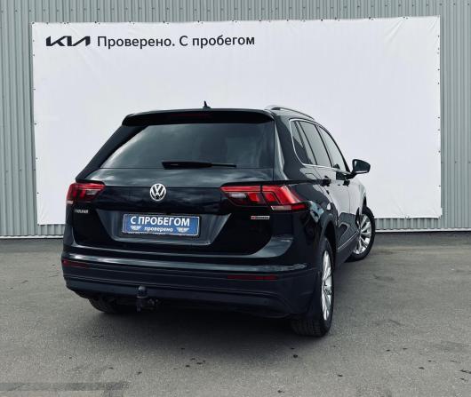 Volkswagen Tiguan II с пробегом 2018 года, цена 2 220 000 рублей, 147000 км, внедорожник, Автокод Объявления