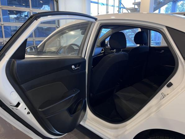 Hyundai Solaris II Рестайлинг с пробегом 2020 года, цена 1 734 000 рублей, 289908 км, седан, Автокод Объявления