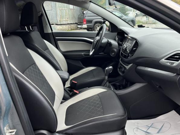 Lada (ВАЗ) Vesta I с пробегом 2021 года, цена 1 335 000 рублей, 62711 км, универсал, Автокод Объявления