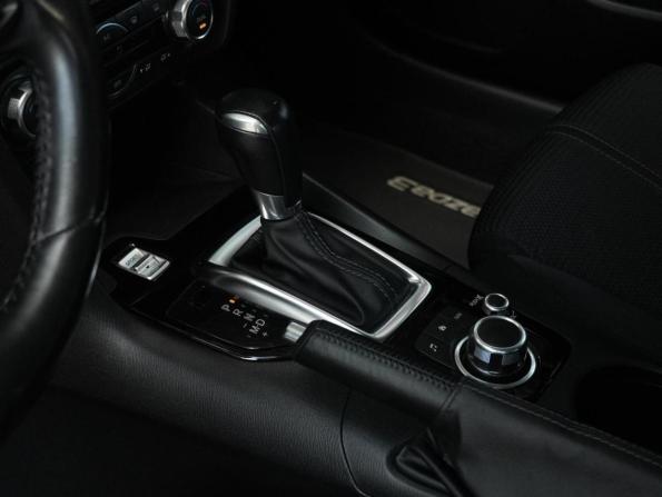 Mazda 3 III (BM) Рестайлинг с пробегом 2018 года, цена 1 659 000 рублей, 100800 км, хэтчбек, Автокод Объявления