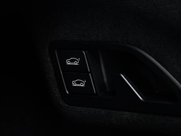 Lotus Eletre с пробегом 2023 года, цена 11 549 000 рублей, 2852 км, внедорожник, Автокод Объявления