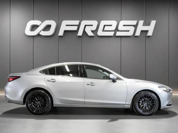 Mazda 6 III (GJ) Рестайлинг 2 с пробегом 2019 года, цена 2 180 000 рублей, 105136 км, седан, Автокод Объявления