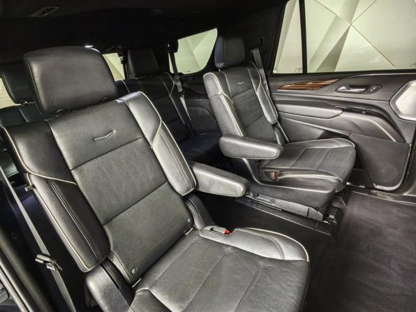 Cadillac Escalade V с пробегом 2021 года, цена 8 000 000 рублей, 109247 км, внедорожник, Автокод Объявления