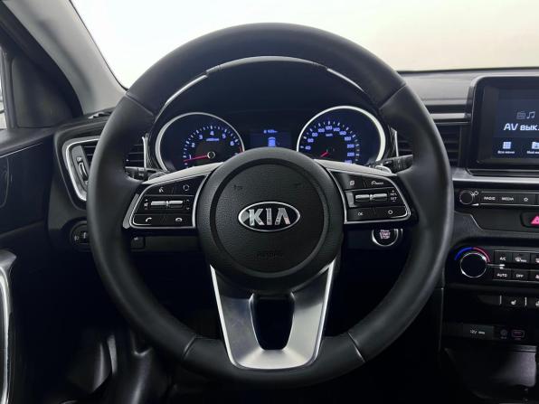 Kia Ceed III с пробегом 2019 года, цена 1 530 000 рублей, 189336 км, универсал, Автокод Объявления