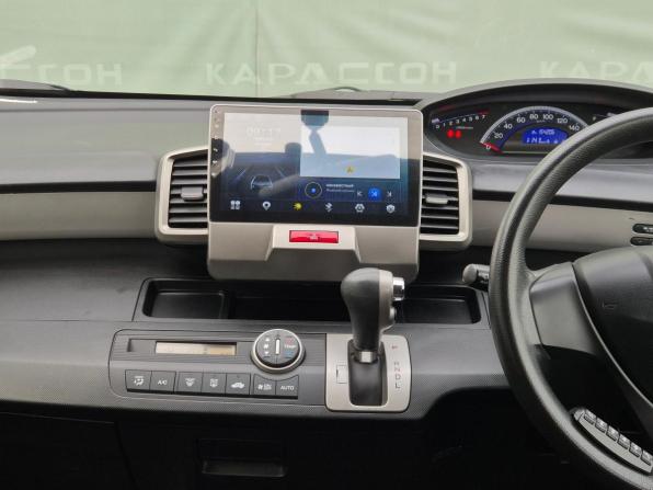 Honda Freed I Рестайлинг с пробегом 2011 года, цена 1 050 000 рублей, 154205 км, компактвэн, Автокод Объявления