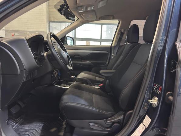 Mitsubishi Outlander III Рестайлинг 2 с пробегом 2018 года, цена 1 599 000 рублей, 162000 км, внедорожник, Автокод Объявления