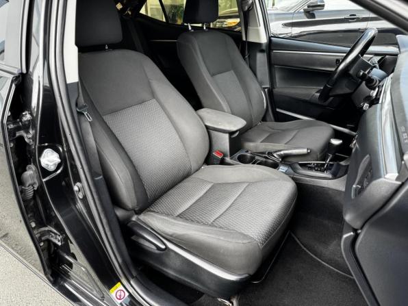 Toyota Corolla XI (E160 E170 E180) с пробегом 2014 года, цена 1 080 000 рублей, 181637 км, седан, Автокод Объявления