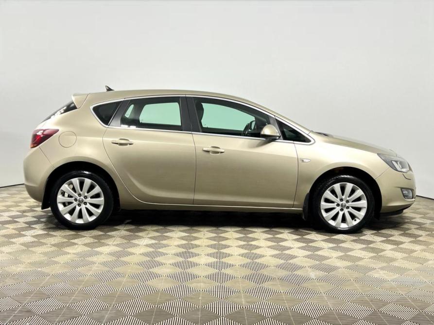Opel Astra J Казань  - изображение 5