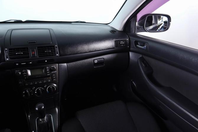 Toyota Avensis II Рестайлинг с пробегом 2008 года, цена 849 000 рублей, 200400 км, седан, Автокод Объявления