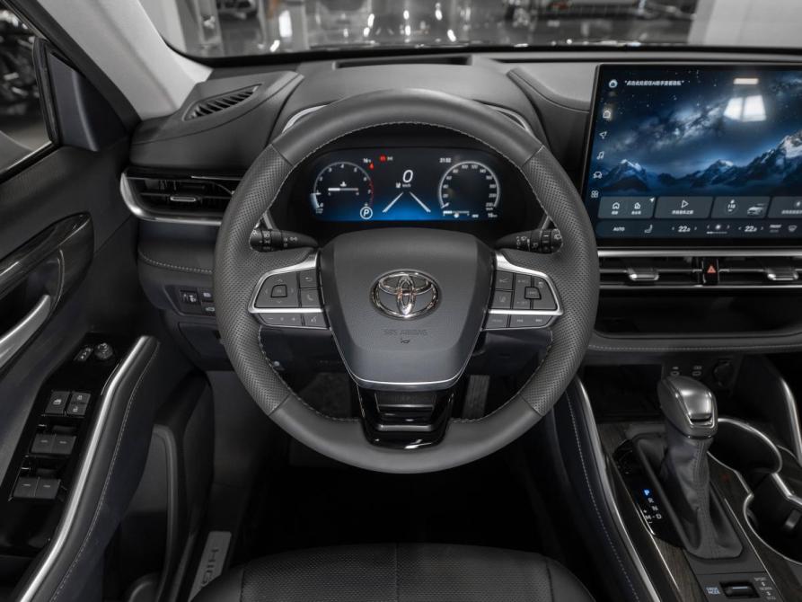Toyota Highlander IV (XU70) Москва  - изображение 11