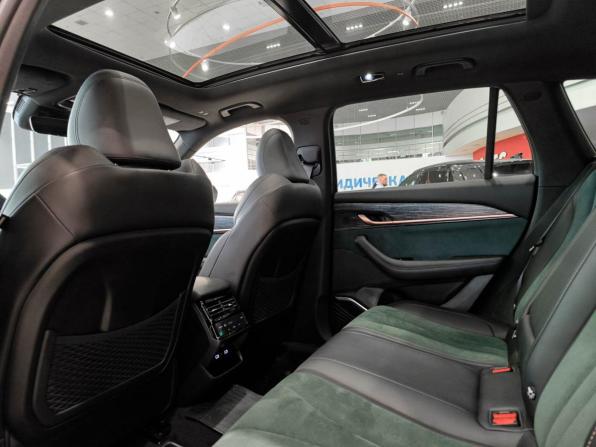 Geely Monjaro I с пробегом 2023 года, цена 3 250 000 рублей, 48619 км, внедорожник, Автокод Объявления