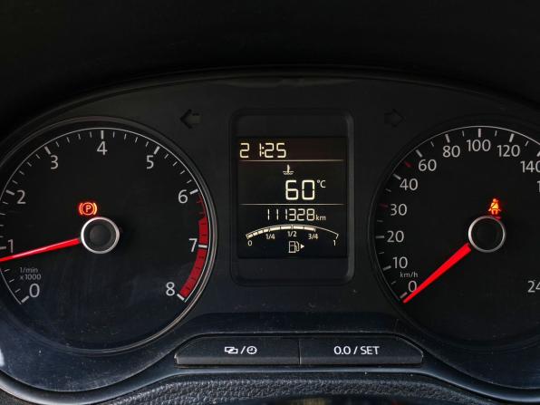 Volkswagen Polo V Рестайлинг с пробегом 2020 года, цена 1 000 000 рублей, 111326 км, седан, Автокод Объявления