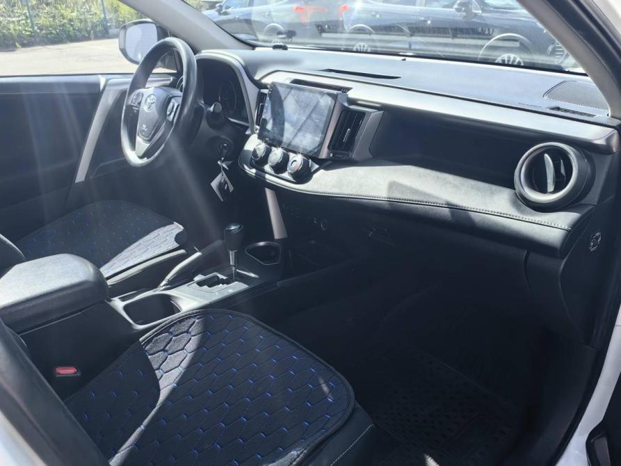 Toyota RAV4 IV (XA40) Рестайлинг Москва  - изображение 12