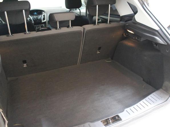 Ford Focus III с пробегом 2013 года, цена 696 300 рублей, 181082 км, хэтчбек, Автокод Объявления