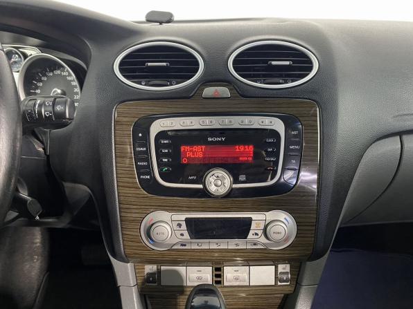 Ford Focus II Рестайлинг с пробегом 2008 года, цена 595 000 рублей, 169194 км, седан, Автокод Объявления