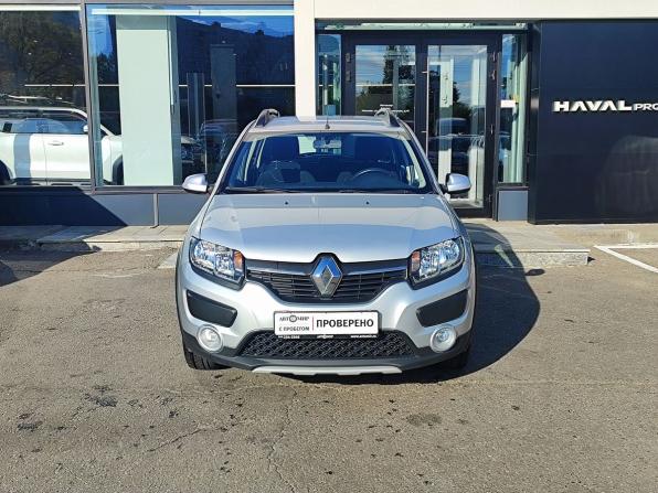 Renault Sandero II с пробегом 2016 года, цена 919 000 рублей, 89714 км, хэтчбек, Автокод Объявления