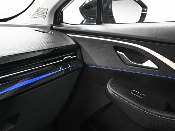 Omoda C5 I с пробегом 2023 года, цена 1 795 000 рублей, 47136 км, внедорожник, Автокод Объявления
