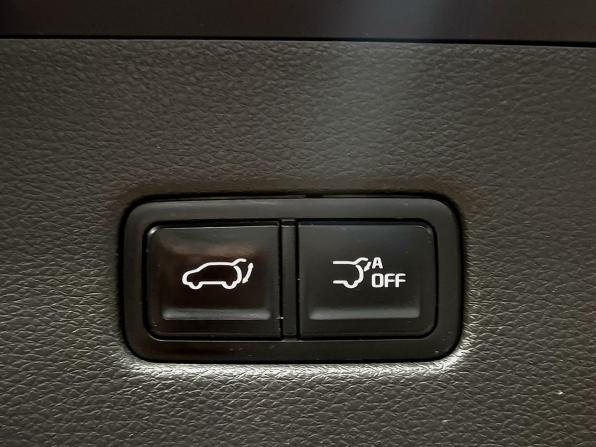 Kia Carnival IV с пробегом 2023 года, цена 3 999 000 рублей, 92280 км, минивэн, Автокод Объявления