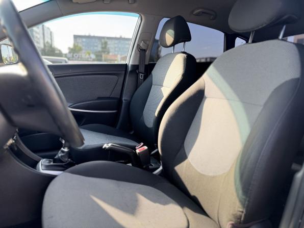 Hyundai Solaris I с пробегом 2013 года, цена 799 000 рублей, 169495 км, хэтчбек, Автокод Объявления