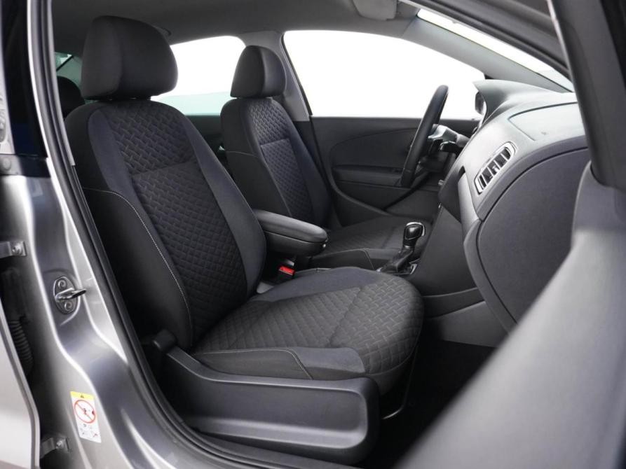 Volkswagen Polo V Рестайлинг Москва  - изображение 8