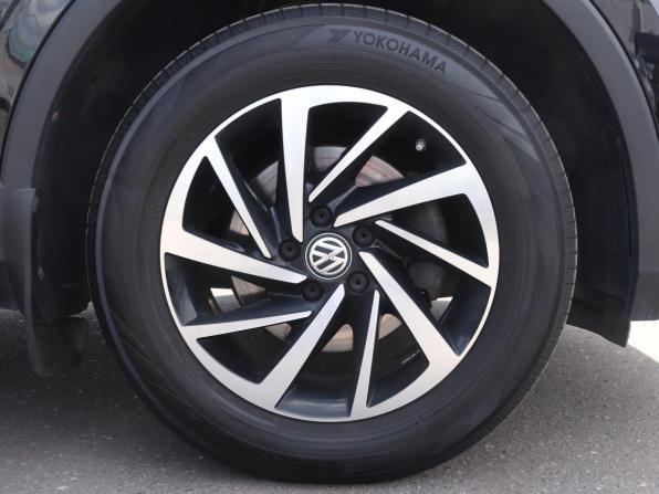 Volkswagen Tiguan II с пробегом 2018 года, цена 2 550 000 рублей, 112871 км, внедорожник, Автокод Объявления