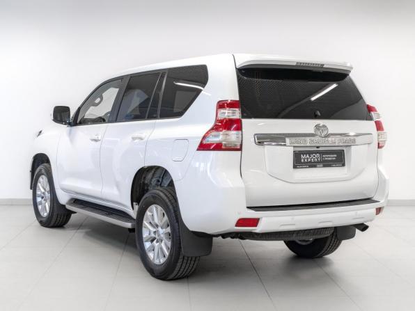 Toyota Land Cruiser Prado 150 Series Рестайлинг 1 с пробегом 2014 года, цена 3 430 000 рублей, 135157 км, внедорожник, Автокод Объявления