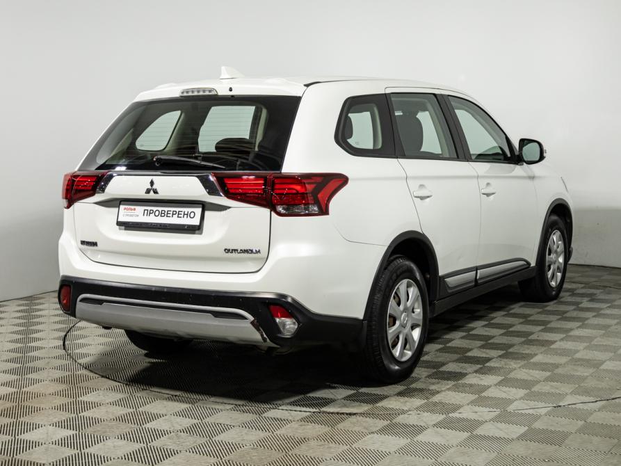 Mitsubishi Outlander III Рестайлинг 3 Санкт-Петербург  - изображение 5