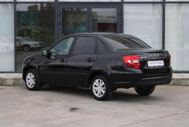 Lada (ВАЗ) Granta I Рестайлинг с пробегом 2023 года, цена 880 000 рублей, 55786 км, лифтбек, Автокод Объявления