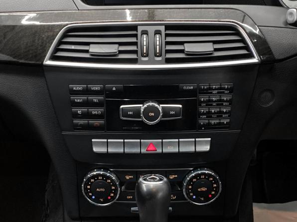 Mercedes-Benz C-Класс III (W204) Рестайлинг с пробегом 2012 года, цена 1 400 000 рублей, 109000 км, седан, Автокод Объявления
