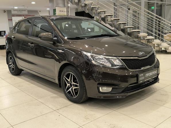 Kia Rio III Рестайлинг с пробегом 2016 года, цена 1 335 000 рублей, 104324 км, хэтчбек, Автокод Объявления