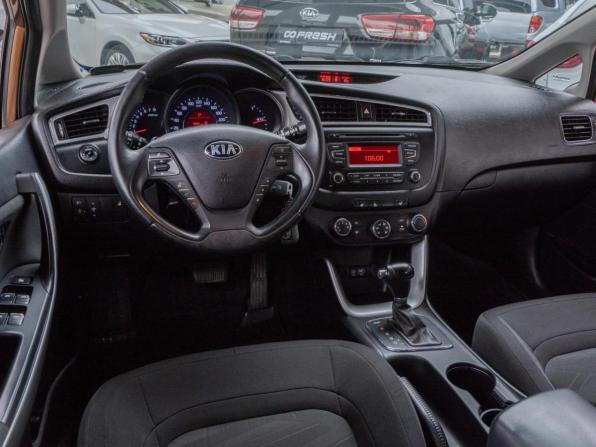 Kia Ceed II Рестайлинг с пробегом 2016 года, цена 1 300 000 рублей, 138089 км, универсал, Автокод Объявления