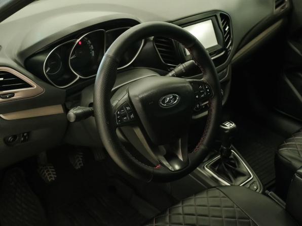 Lada (ВАЗ) Vesta I с пробегом 2015 года, цена 570 000 рублей, 296473 км, седан, Автокод Объявления