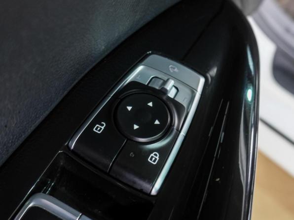 Kia K5 III с пробегом 2021 года, цена 2 675 000 рублей, 113412 км, седан, Автокод Объявления