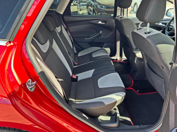 Ford Focus III Рестайлинг с пробегом 2014 года, цена 1 275 000 рублей, 61927 км, хэтчбек, Автокод Объявления