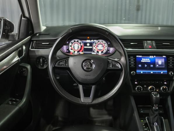 Skoda Octavia III (A7) Рестайлинг с пробегом 2019 года, цена 2 360 000 рублей, 155558 км, лифтбек, Автокод Объявления