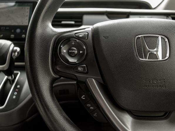 Honda Freed II с пробегом 2016 года, цена 1 270 000 рублей, 144079 км, компактвэн, Автокод Объявления