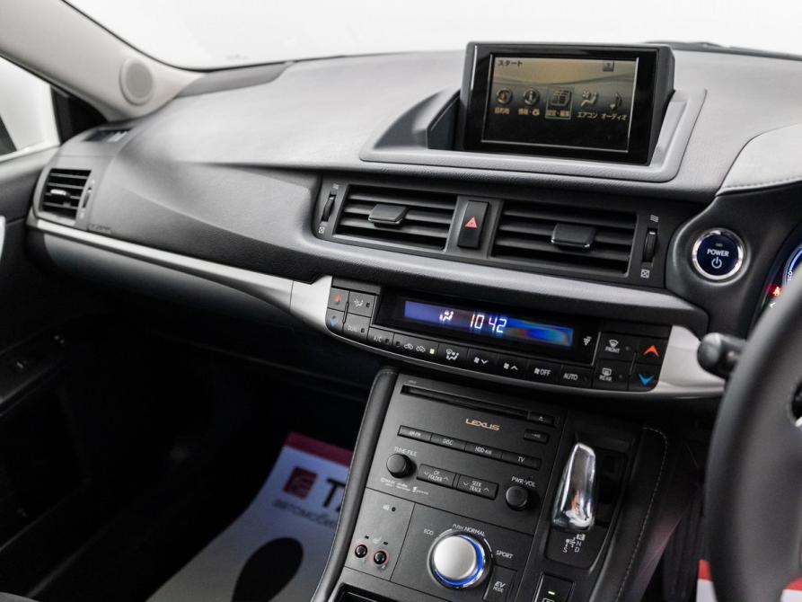 Lexus CT I Красноярск  - изображение 12