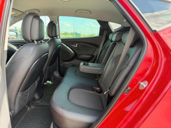 Hyundai ix35 I Рестайлинг с пробегом 2014 года, цена 1 490 000 рублей, 118875 км, внедорожник, Автокод Объявления