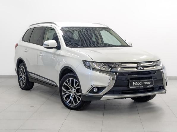 Mitsubishi Outlander III Рестайлинг 2 с пробегом 2018 года, цена 2 190 000 рублей, 51500 км, внедорожник, Автокод Объявления
