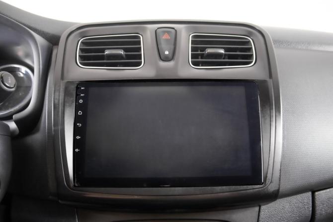 Renault Logan II с пробегом 2016 года, цена 849 000 рублей, 111655 км, седан, Автокод Объявления