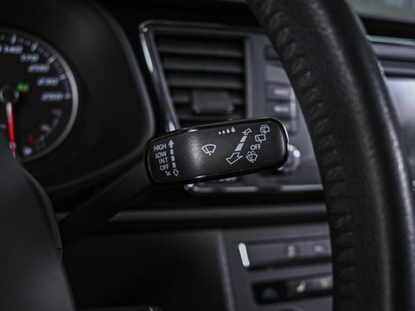 SEAT Leon III с пробегом 2013 года, цена 930 000 рублей, 192044 км, хэтчбек, Автокод Объявления