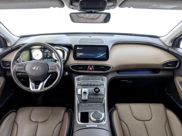 Hyundai Santa Fe IV Рестайлинг с пробегом 2021 года, цена 4 050 000 рублей, 46076 км, внедорожник, Автокод Объявления