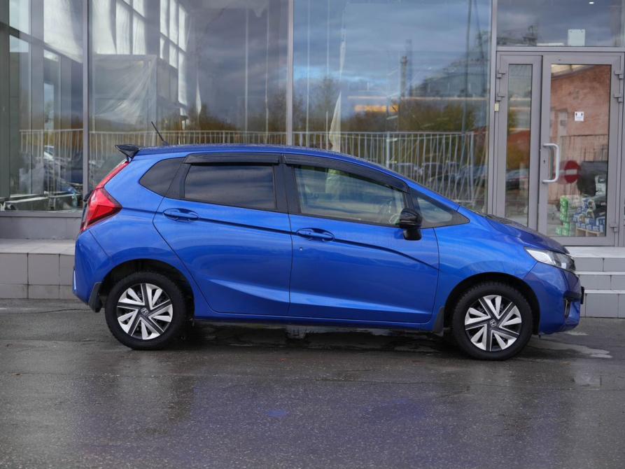 Honda Fit III Рестайлинг Новосибирск  - изображение 4